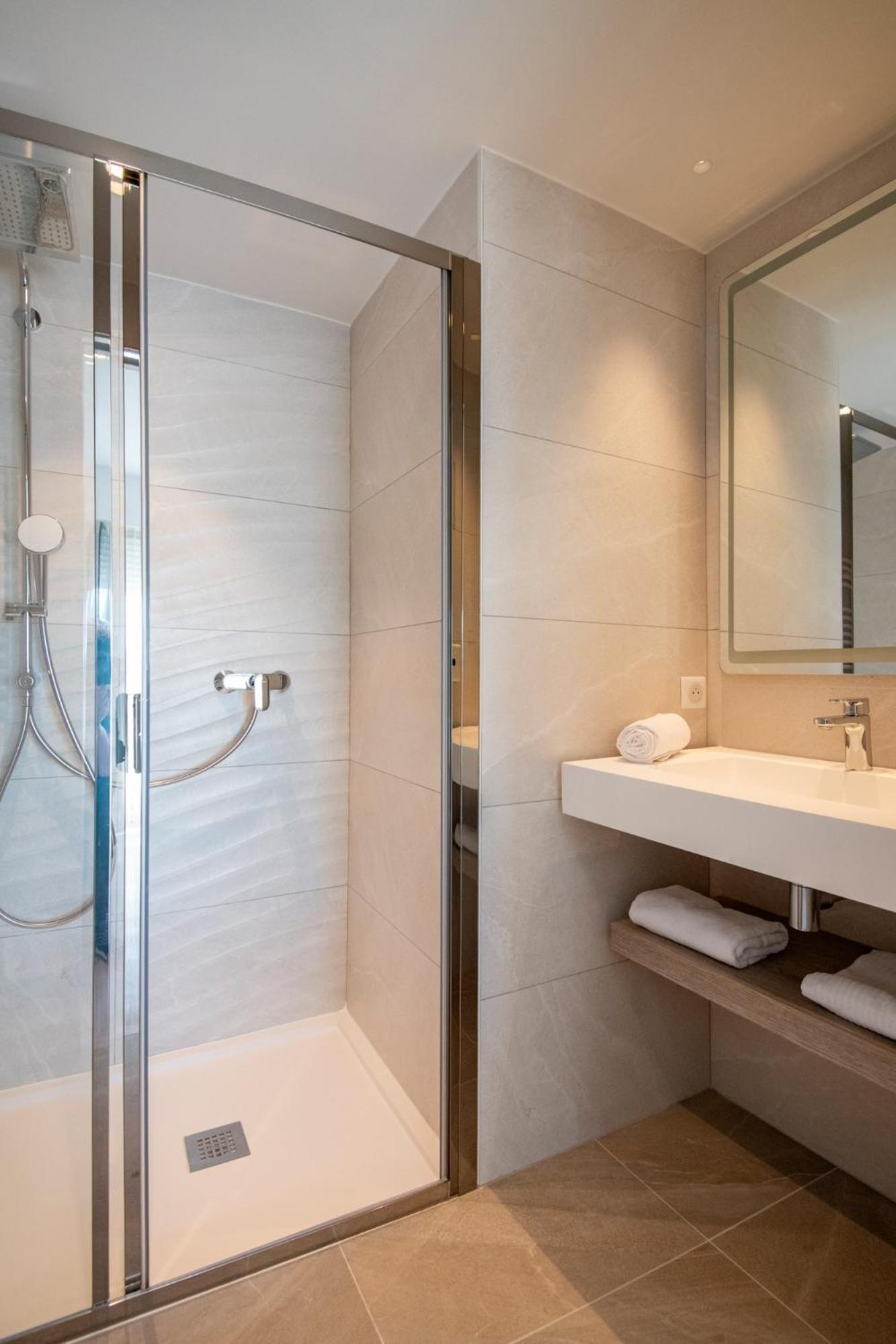 Residence Hoteliere Chambord Au Coeur De Menton - Entierement Renovee Exteriör bild