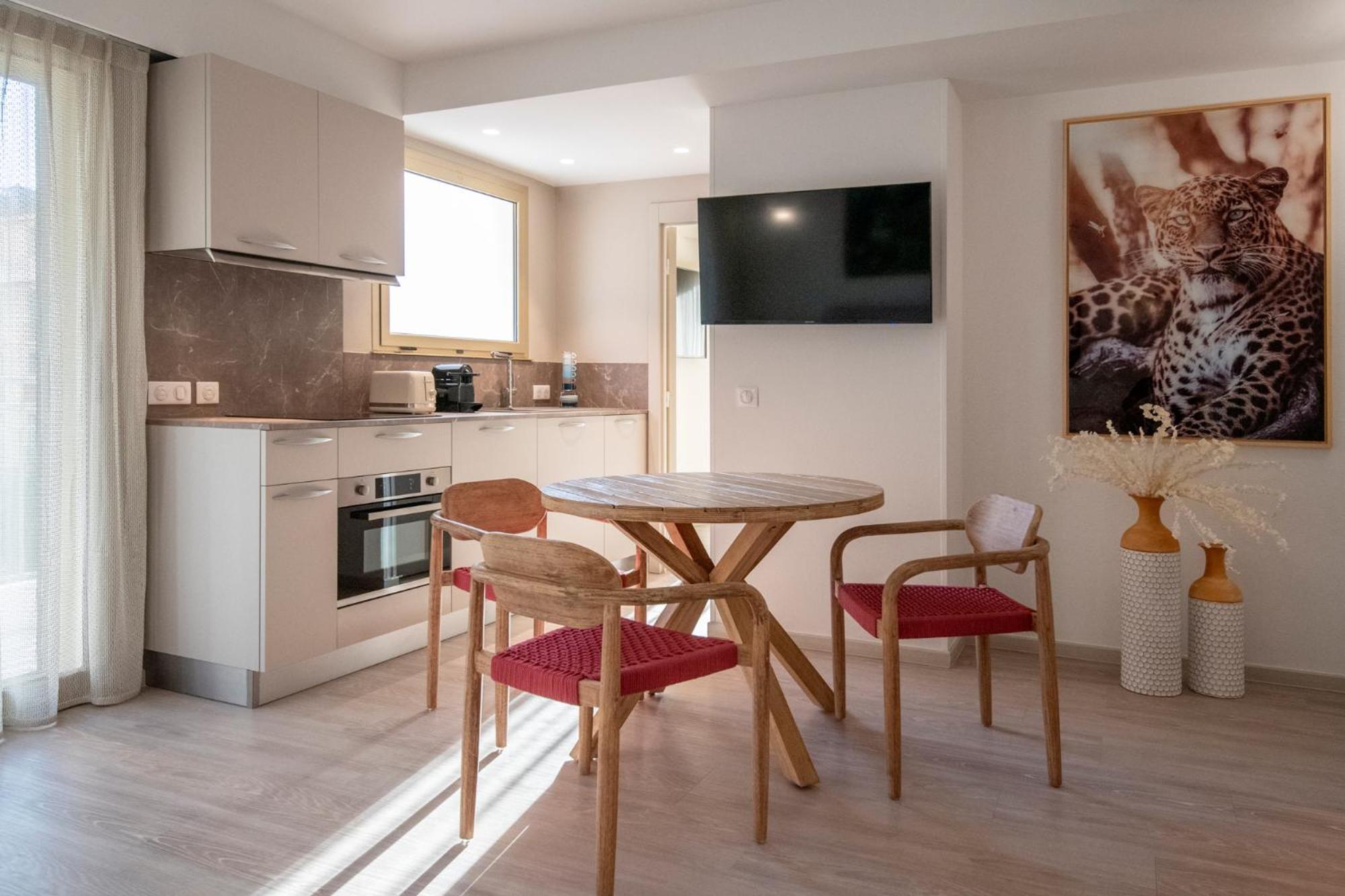 Residence Hoteliere Chambord Au Coeur De Menton - Entierement Renovee Exteriör bild